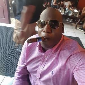 Meet your Posher, Christopher